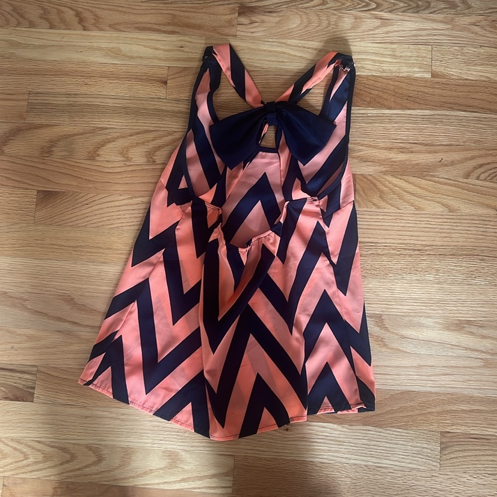 Patterned tank - Picture 2 of 2